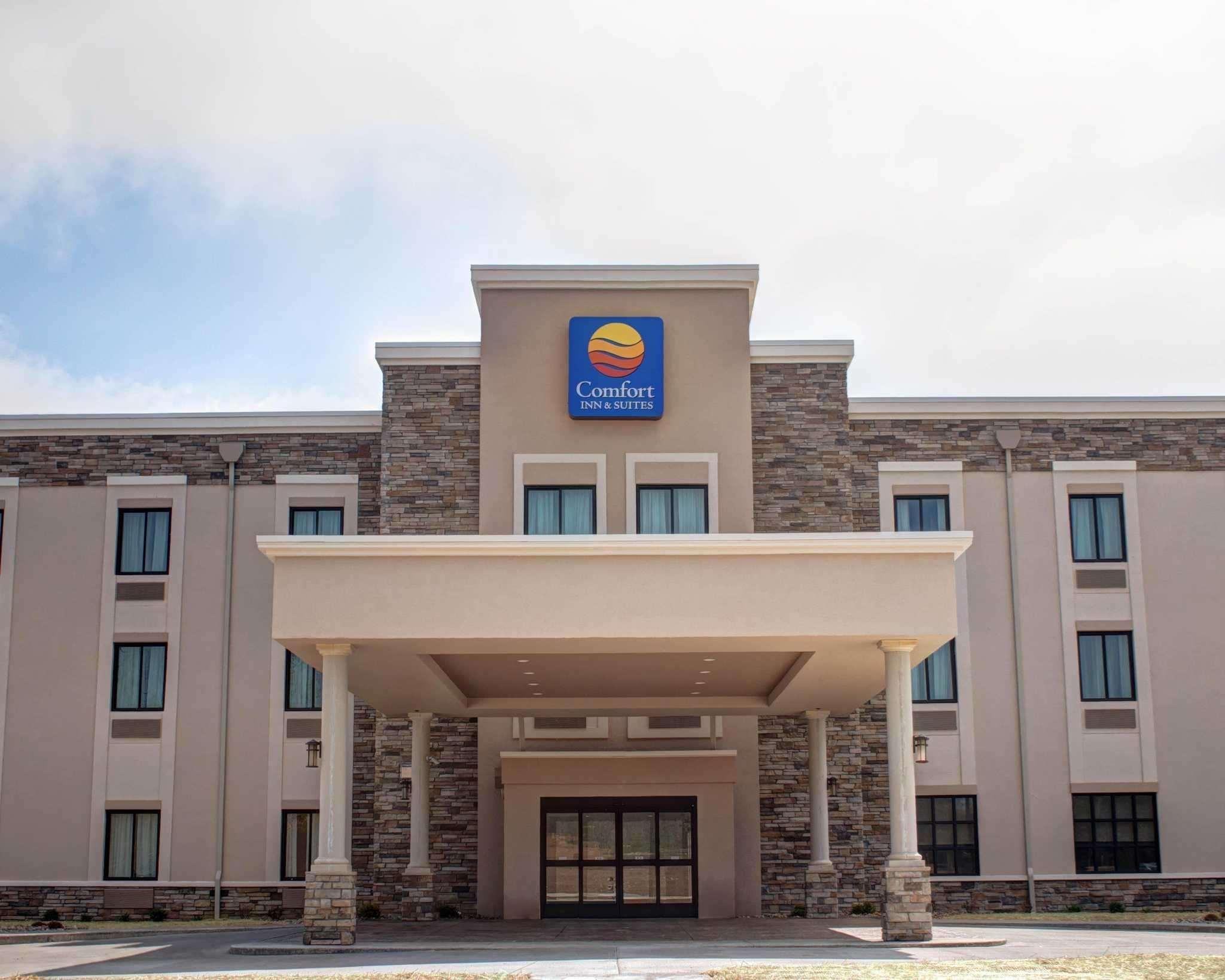 Comfort Inn & Suites Caldwell Exterior foto